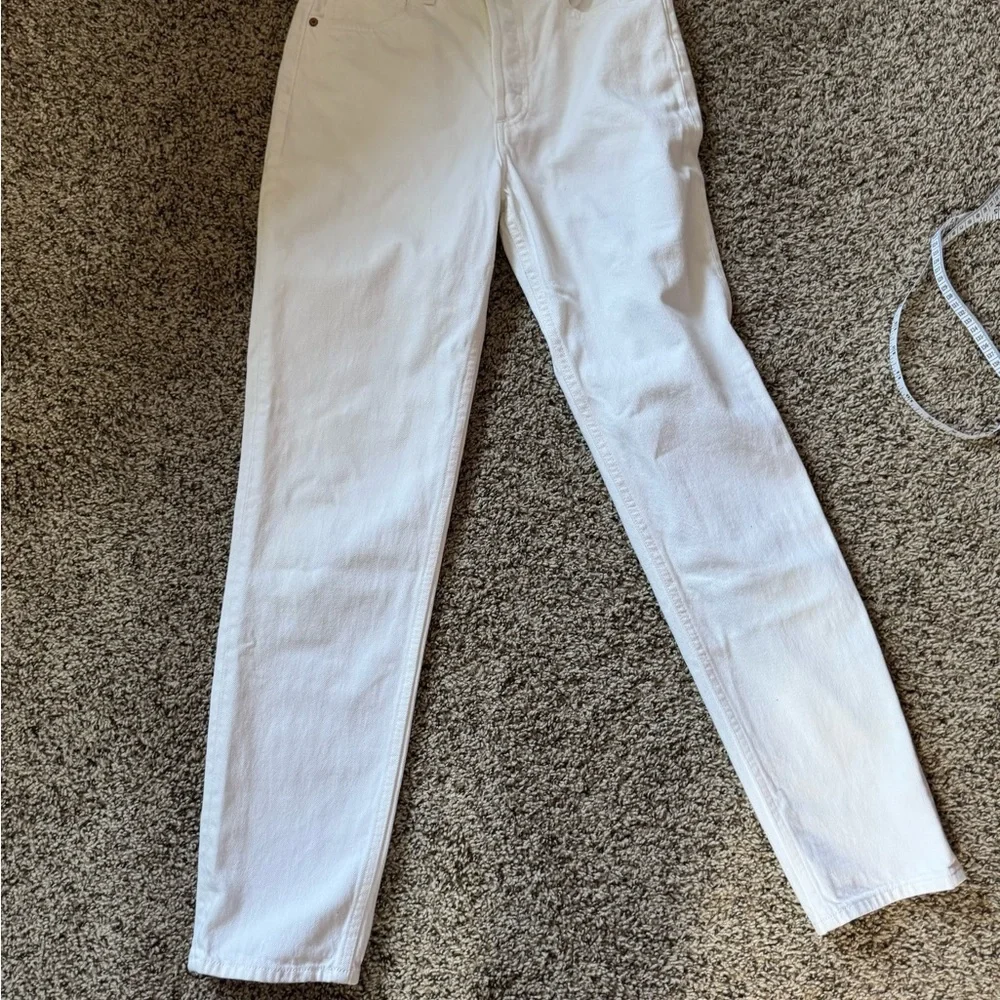 Denim Forum by Aritzia Boyfriend High Rise Loose White Jeans